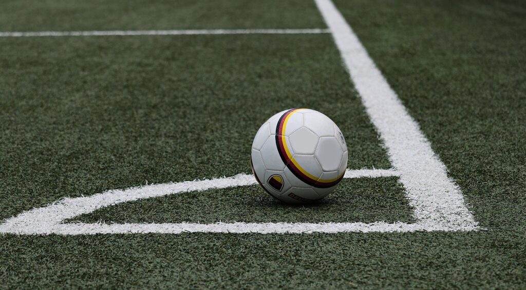 サッカー部の指導案に基づくACL断裂予防のためのサッカー練習法は？